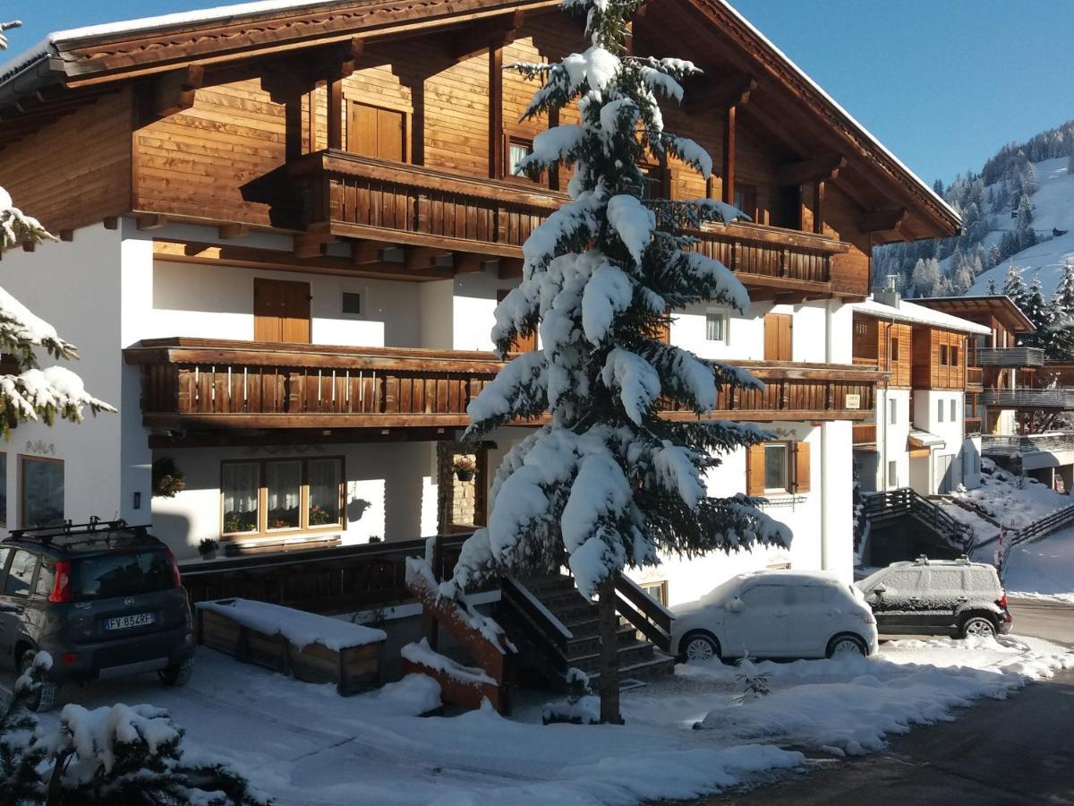 Garni Flurida Acomodação com café da manhã Badia  Exterior foto