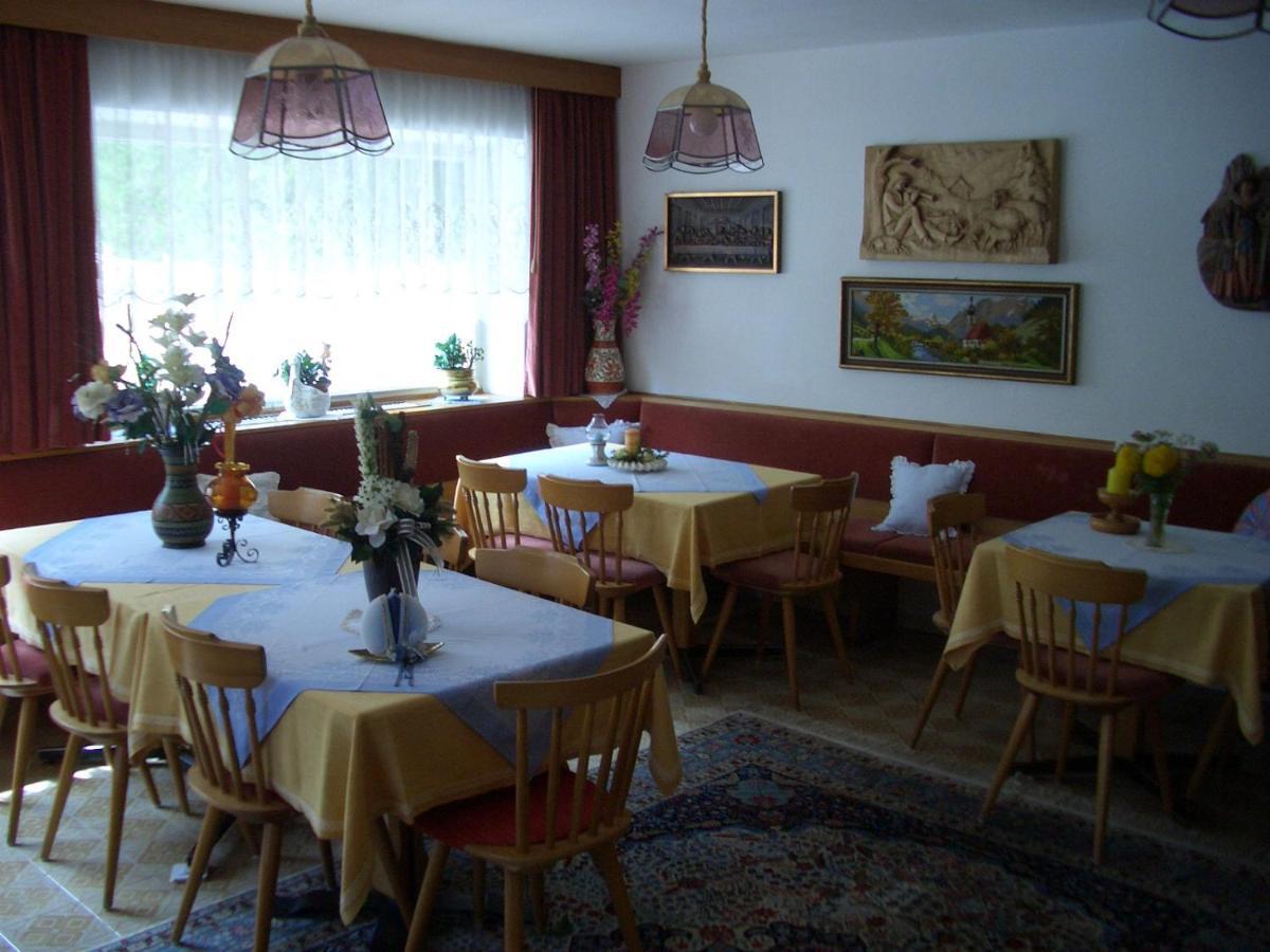 Garni Flurida Acomodação com café da manhã Badia  Exterior foto